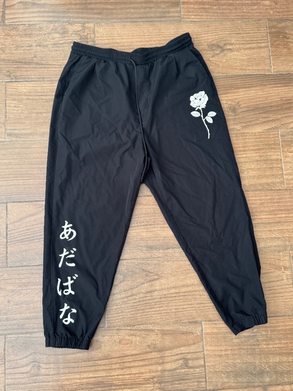 SHEIN Men’s Black Rose Graphic Joggers – Size XL